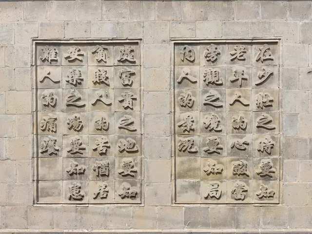 Στούντιο στην περιοχή Παγκράτι — Living